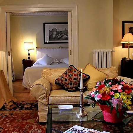 Hotel Grand Plaza