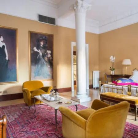 Grand Plaza Hotel 5*