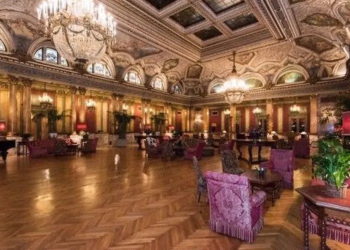 Hotel Grand Plaza 5*