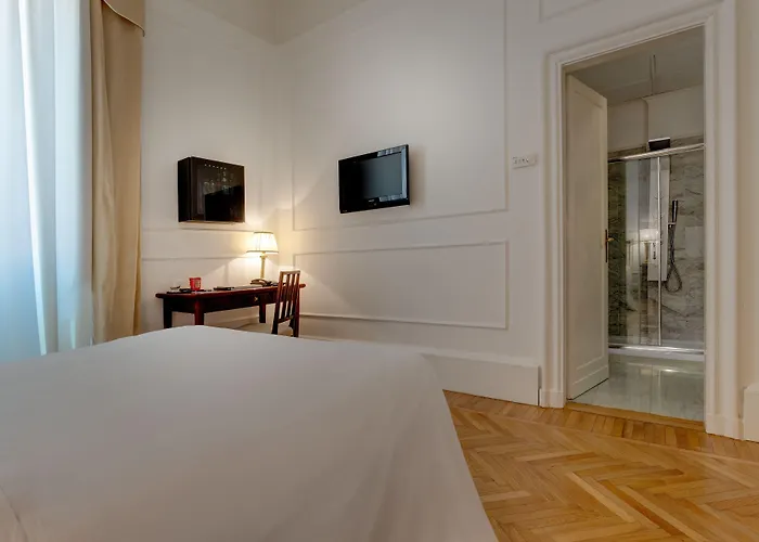 Hotel Grand Plaza 5*