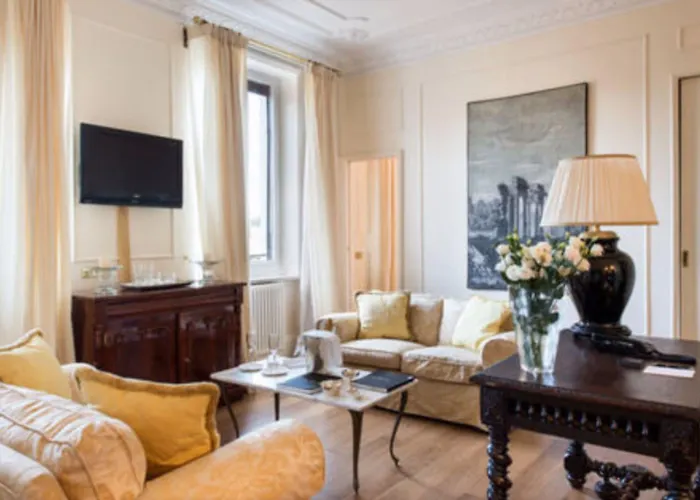 Hotel Grand Plaza 5*