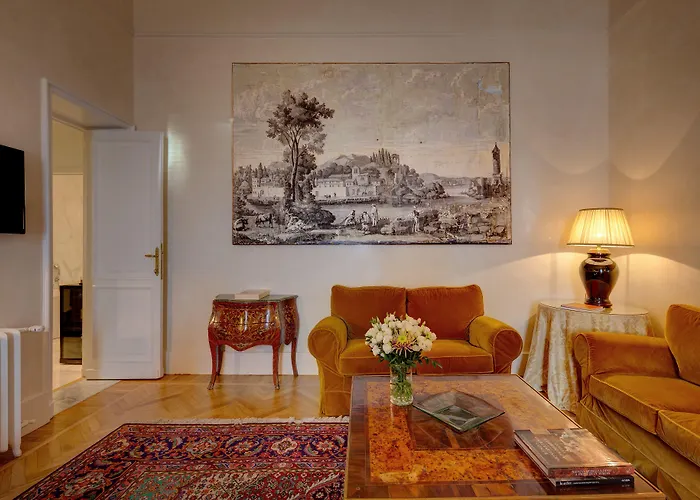 Hotel Grand Plaza 5*