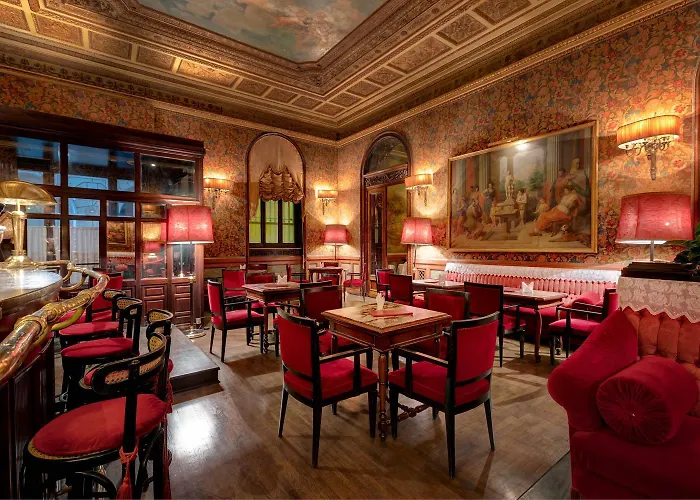 Grand Plaza Hotel 5*