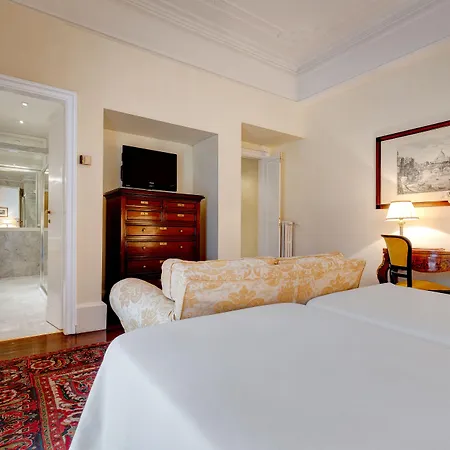 Grand Plaza 5*