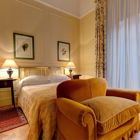 Hotel Grand Plaza Řím